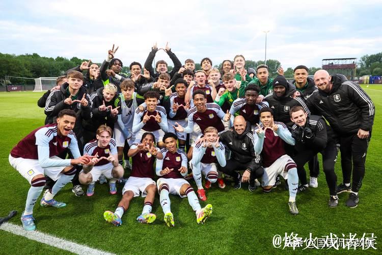 费迪南德：维拉有夺冠实力；罗杰斯提数据后能成世界级球员