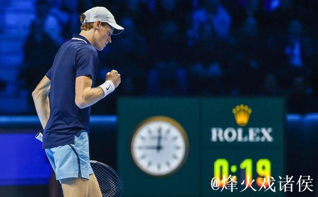 ATP总决赛梅德韦德夫0-2弗里茨 辛纳收获开门红 ATP总决赛梅德韦德夫0-2弗里茨 辛纳收获开门红